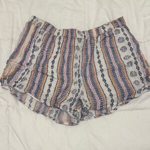 Abercrombie & Fitch Blue and Orange Patterned High Waist Shorts